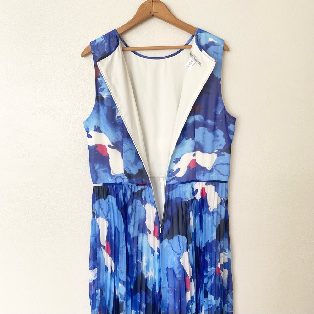 Maggy London Sleeveless Blue Floral Dress Women's Size 16 Pleated Skirt Spring - Picture 4 of 7